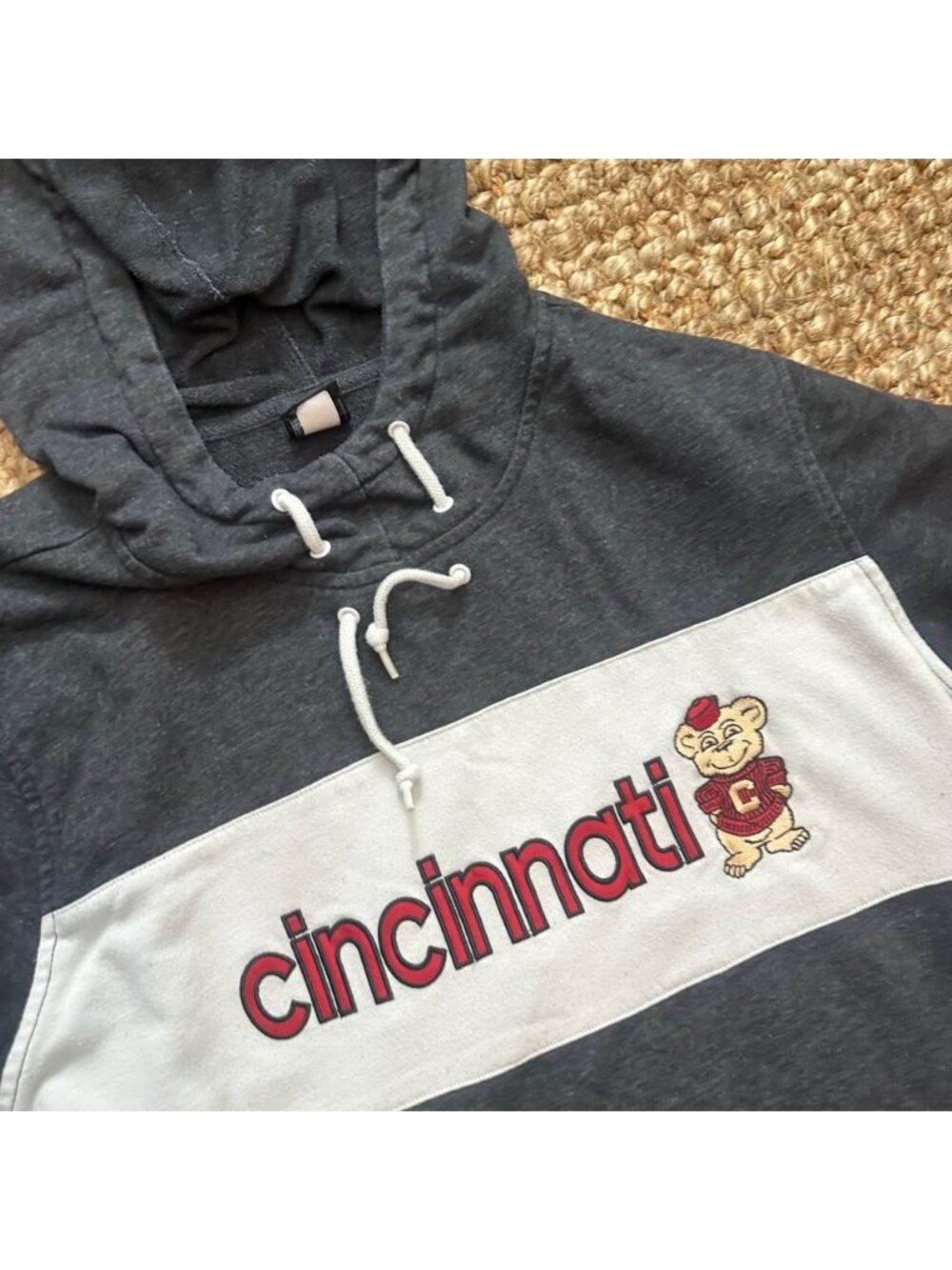 Adidas Cincinnati Bearcats Colorblock Hoodie Sweatshirt Womens Large